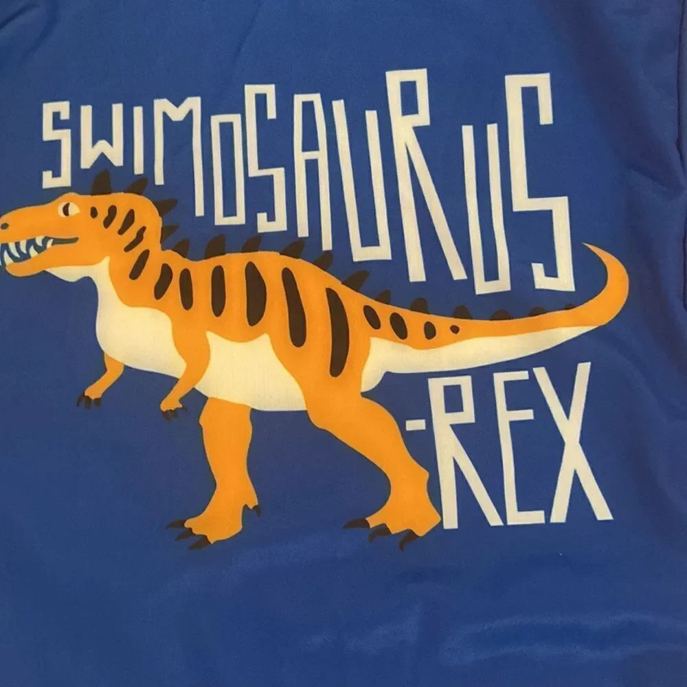 NWT Sinoly size 90–100 cm, 3T  or 4T swim outfit, with dinosaurs